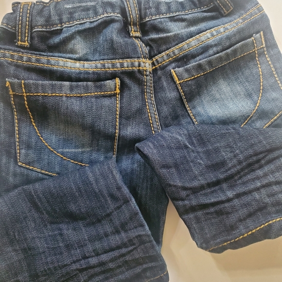 Jeans - Picture 2 of 3